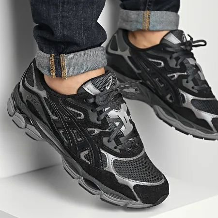 Asics runner