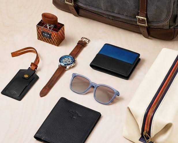 Les accessoires qui transforment une tenue simple